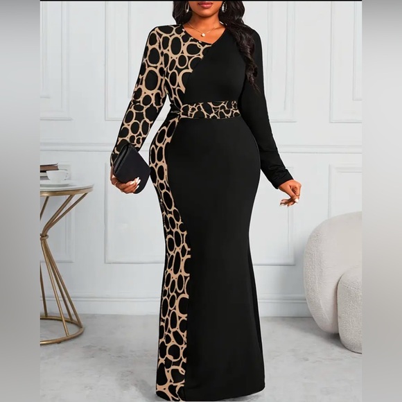 Dresses & Skirts - Elegant V-Neck dresss